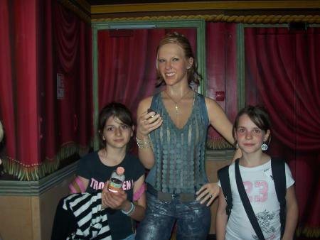 joana ,   lorie ,  moi